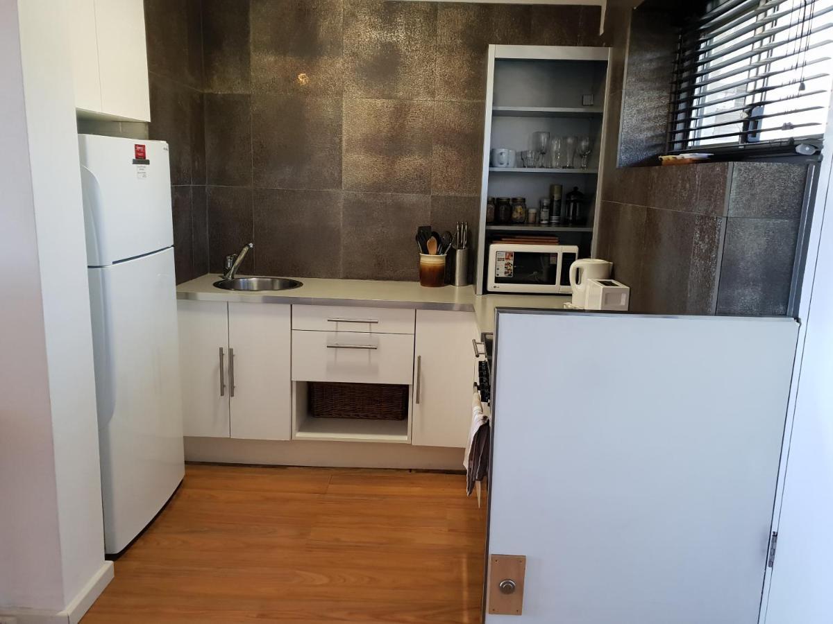 Studio 204 With Harbour, Ocean And Sunset Views From The Balcony Fremantle Eksteriør billede