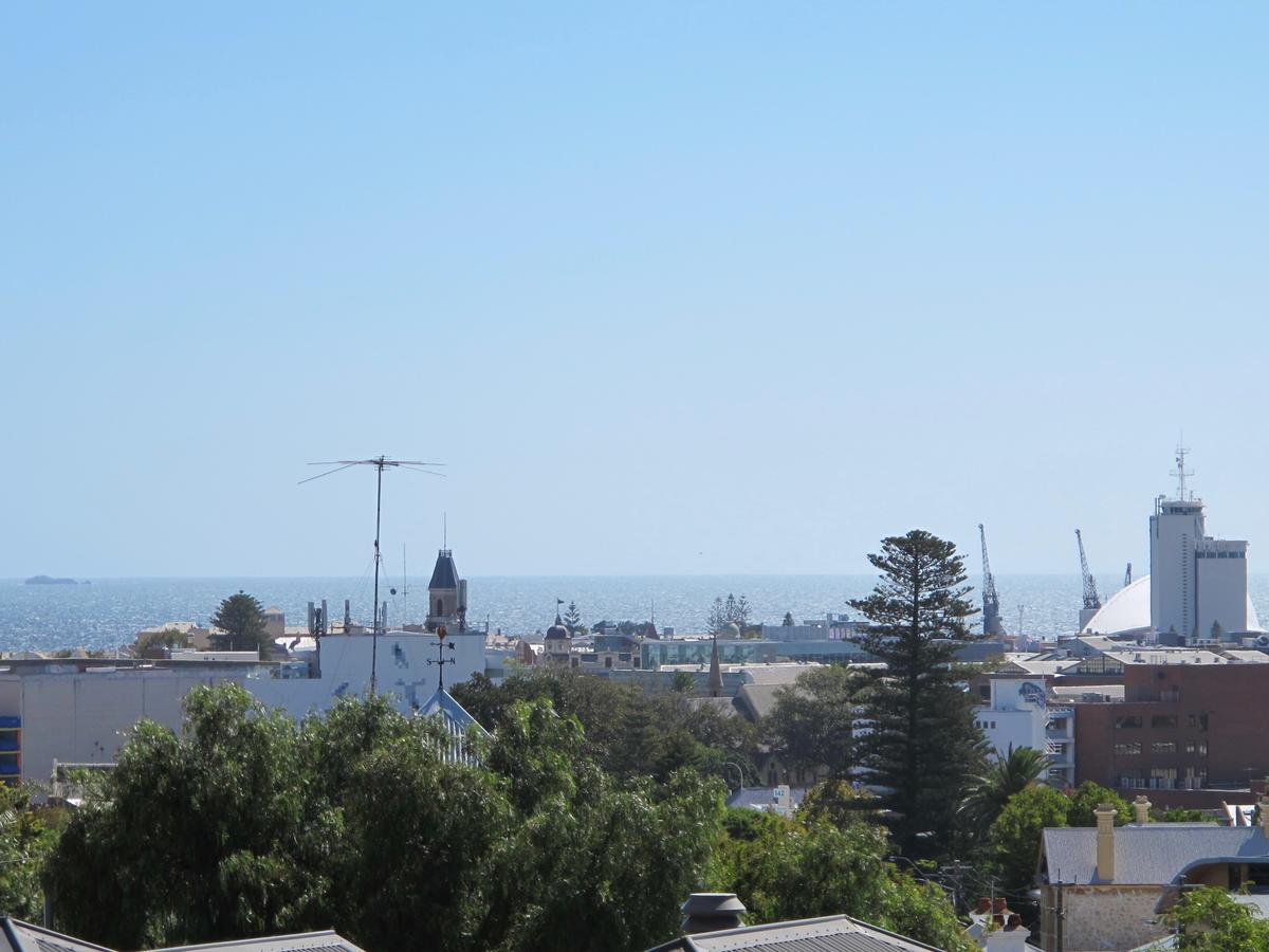 Studio 204 With Harbour, Ocean And Sunset Views From The Balcony Fremantle Eksteriør billede